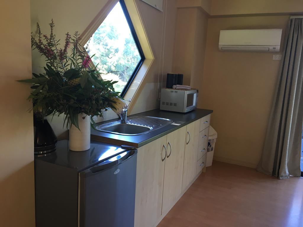 The Rocks Apartments Halls Gap Luaran gambar