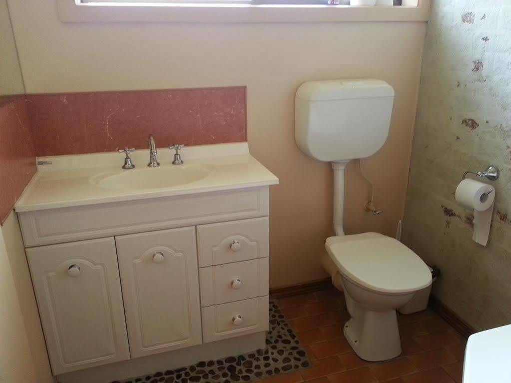 The Rocks Apartments Halls Gap Luaran gambar